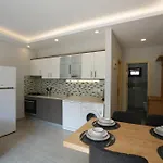 Maye Lägenhetshotell 4*