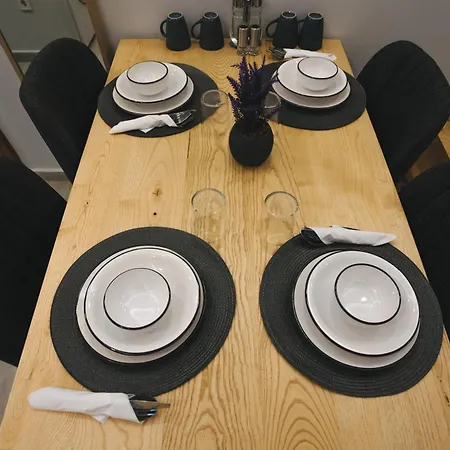 Maye アパートホテル グムベット