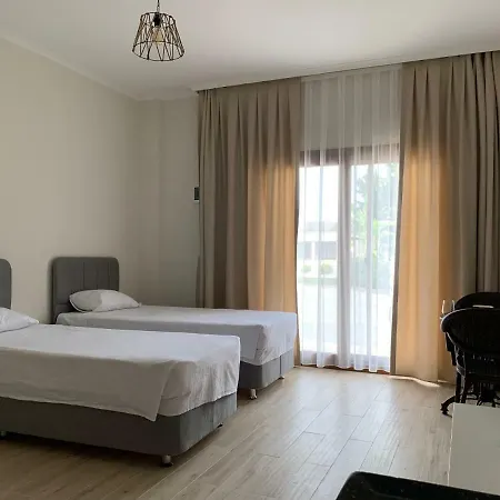 Apart-hotel Maye