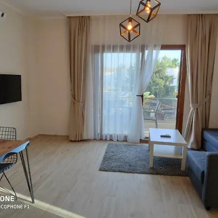 Maye Aparthotel *